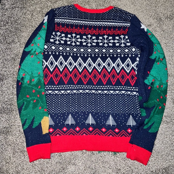 Festive Reindeer Sweater - Multicolor - Picture 2 of 3